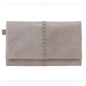 🕊️HOBO Keen Continental Trifold Wallet Wristlet